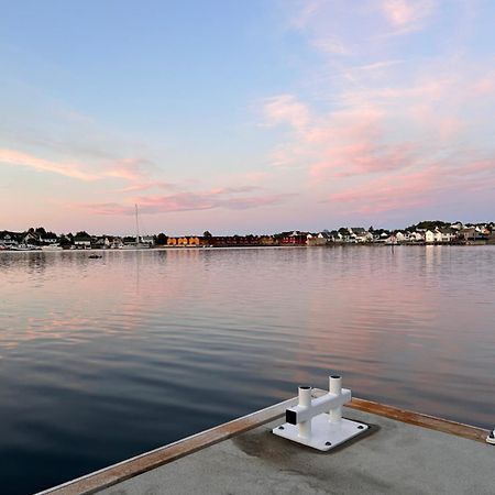 #Lofoten Leilighet Ved Sjoen Ballstad Extérieur photo